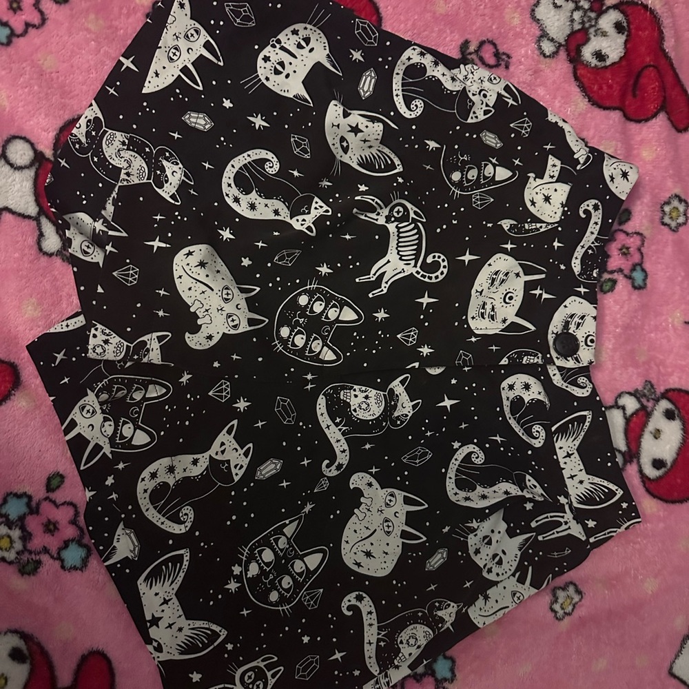 Disturbia cat shorts